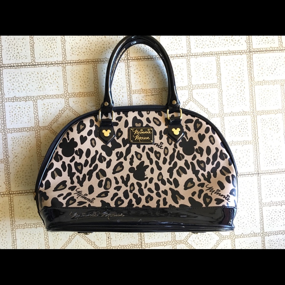 Minnie Mouse leopard print purse